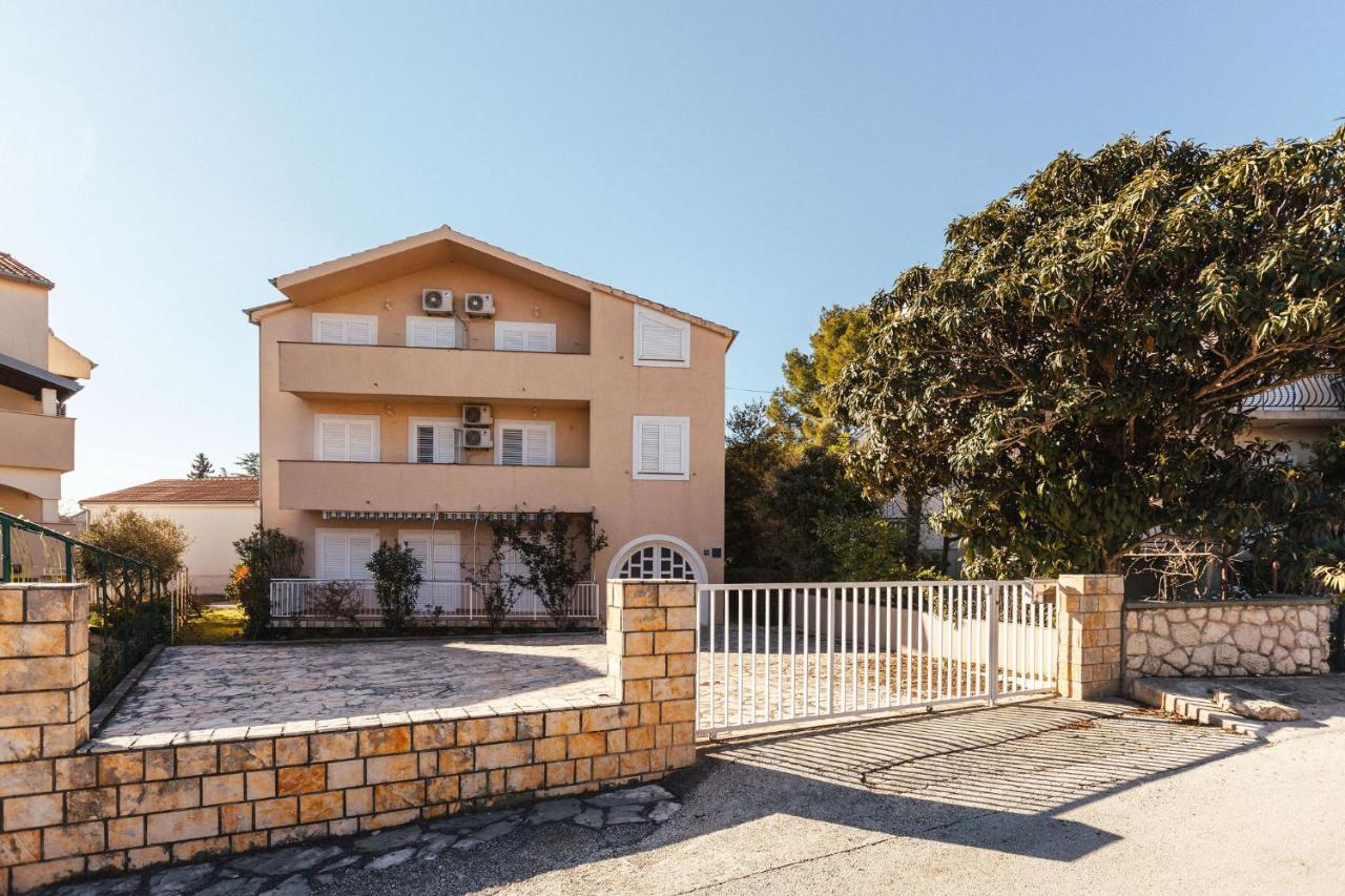 Porta * Biograd Na Moru