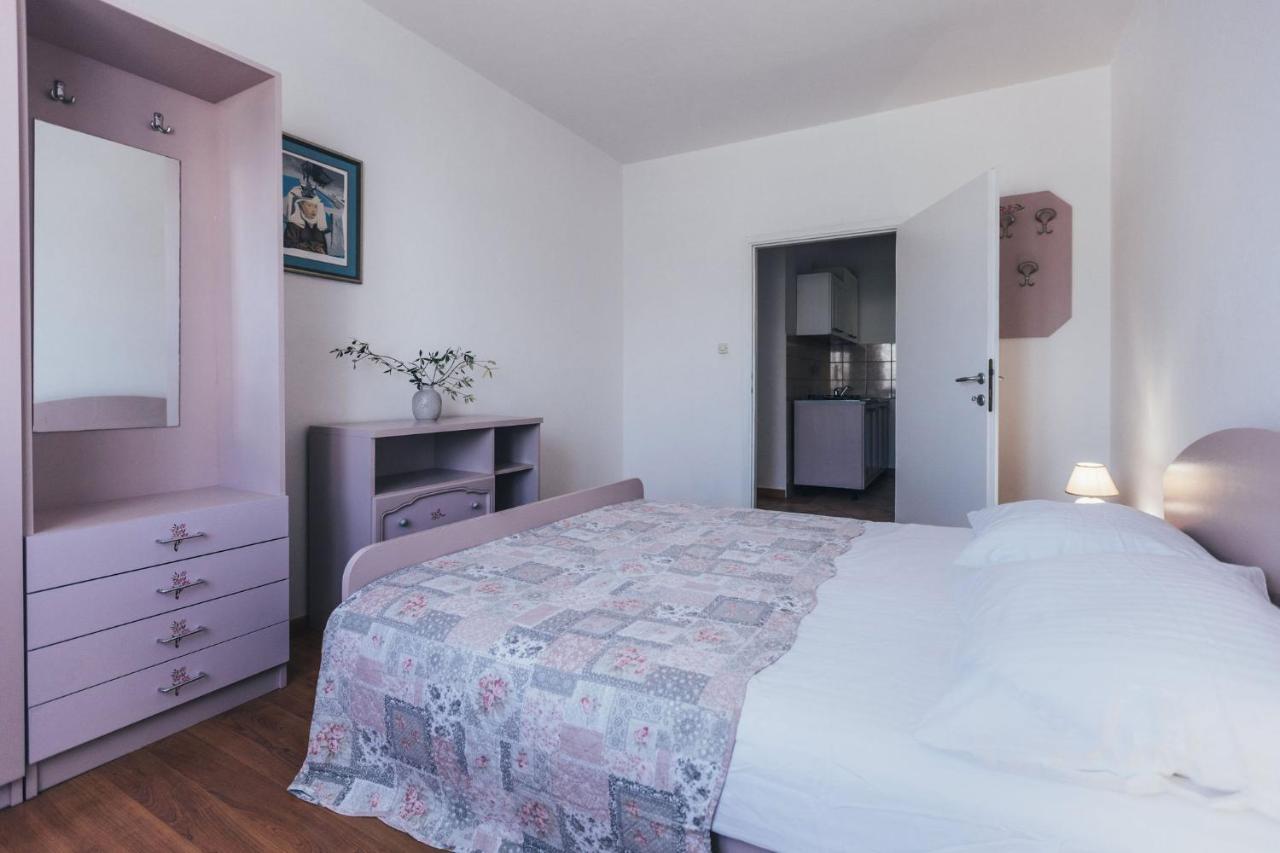 Porta Apartment *